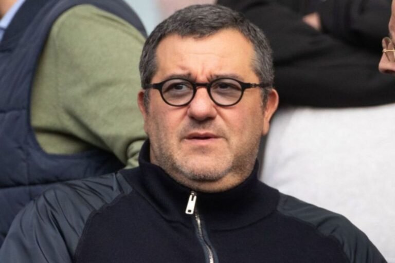 Berikut adalah beberapa alternatif judul untuk “Mengenal Peran Penting Seorang Agen dalam Industri Sepak Bola”:

1. “Peran Vital Agen dalam Dunia Sepak Bola”
2. “Agen Sepak Bola: Pilar Utama di Balik Kesuksesan Pemain”
3. “Menggali Fungsi Utama Agen dalam Industri Sepak Bola”
4. “Agen Sepak Bola: Penentu Sukses Karier Pemain”
5. “Menjelajahi Peran Strategis Agen di Arena Sepak Bola”
6. “Agen Sepak Bola: Jembatan Antara Pemain dan Kesuksesan”
7. “Signifikansi Agen dalam Mengelola Karier Pemain Sepak Bola”
8. “Menguak Tugas dan Fungsi Agen dalam Sepak Bola Modern”
9. “Agen Sepak Bola dan Dampaknya terhadap Industri Olahraga”
10. “Pengaruh Besar Agen dalam Mengembangkan Karier Sepak Bola” 

Semoga salah satu judul ini sesuai dengan yang Anda cari!