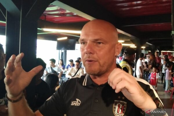 Bali United Tekankan Pentingnya Kerja Sama Tim untuk Laga Perdana