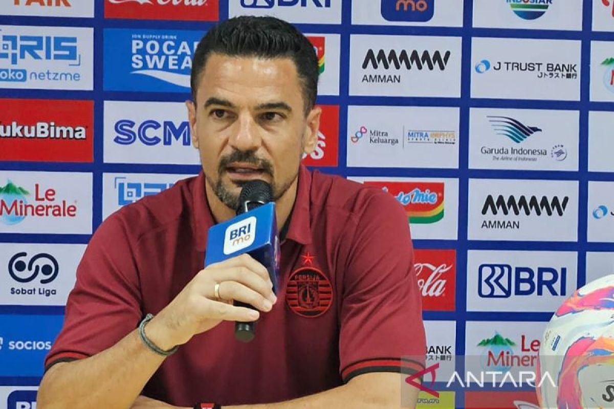 Kehadiran Carlos Pena: Tanpa Motivasi Tambahan dalam Pertandingan Melawan Persija