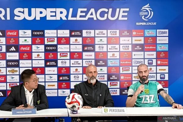 Persebaya Targetkan Tiga Poin dari Semen Padang